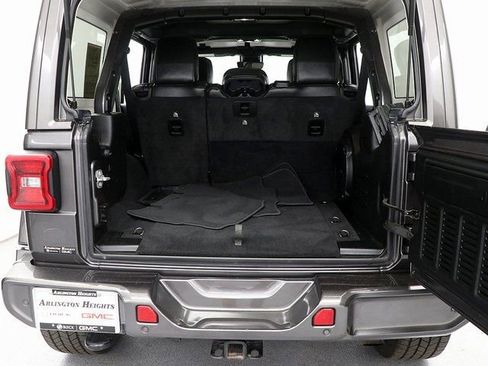 Used 2021 Jeep Wrangler Unlimited Sahara image 29