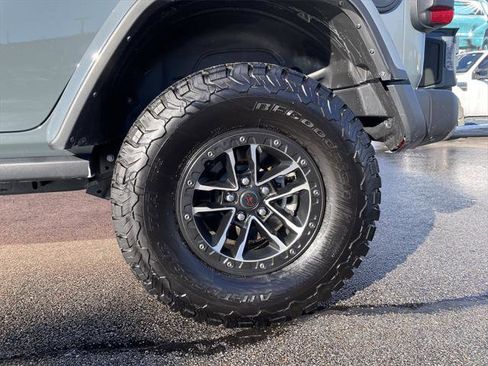 Certified 2024 Jeep Wrangler Unlimited Rubicon image 10