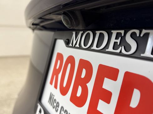 Used 2023 Tesla Model Y Performance image 21