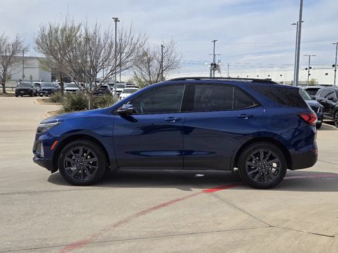Used 2023 Chevrolet Equinox RS image 12