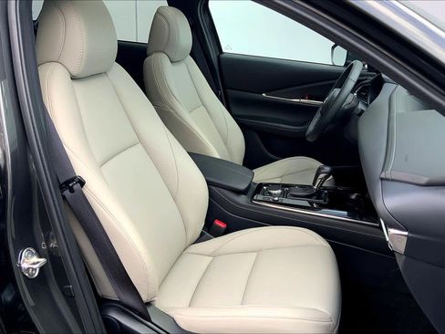 Certified 2025 MAZDA CX-30 AWD 2.5 S w/ Preferred Package image 7