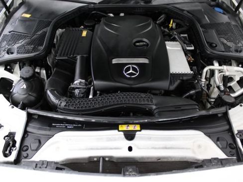 Used 2016 Mercedes-Benz C 300 4MATIC Sedan image 25