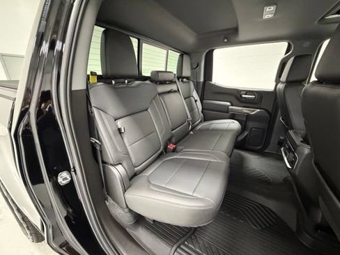 Certified 2021 Chevrolet Silverado 1500 LTZ w/ LTZ Premium Package AWD/4WD image 30