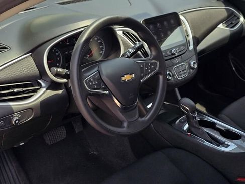 Used 2024 Chevrolet Malibu LT FWD image 27