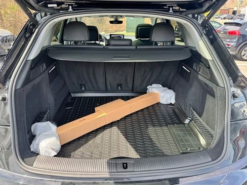 Certified 2023 Audi Q5 2.0T Premium Plus w/ Premium Plus Package image 60