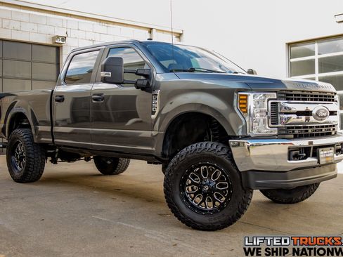 Used 2019 Ford F250 XL w/ STX Appearance Package image 1