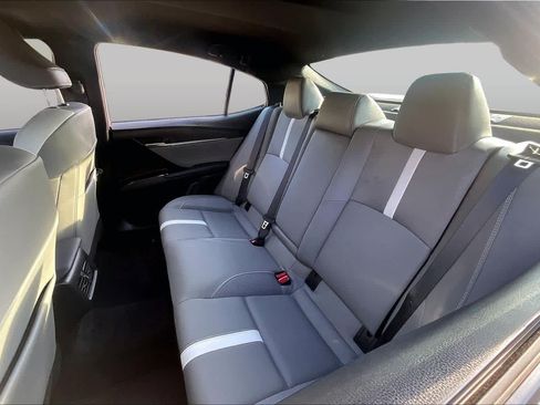 Used 2026 Toyota Camry SE w/ Convenience Package FWD image 20