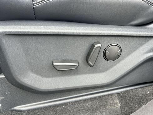 New 2026 Ford Expedition Max Platinum w/ Stealth Appearance Package AWD/4WD image 14