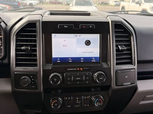 Used 2019 Ford F150 XLT w/ Equipment Group 302A Luxury AWD/4WD image 26
