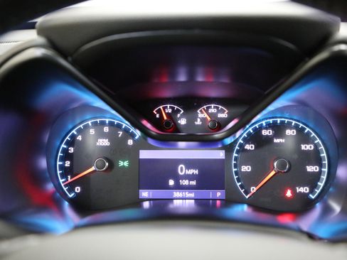 Used 2020 Chevrolet Colorado LT w/ LT Convenience Package image 4