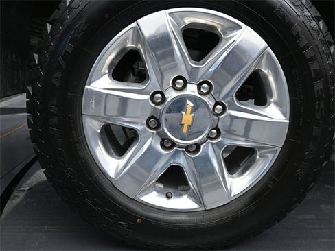 Used 2022 Chevrolet Silverado 2500 LTZ w/ LTZ Plus Package image 25