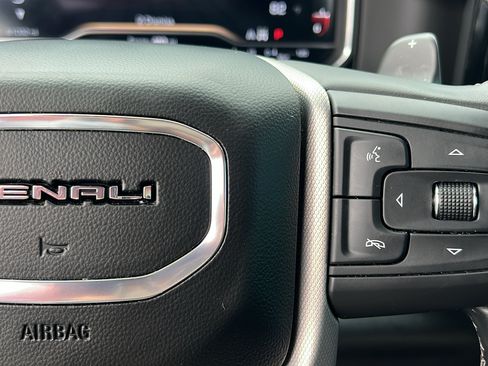 Used 2024 GMC Sierra 1500 Denali w/ Denali Reserve Package AWD/4WD image 27