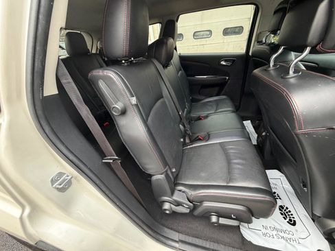 Used 2018 Dodge Journey GT w/ Driver Convenience Group AWD/4WD image 26