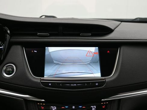 Used 2018 Cadillac XT5 Luxury w/ LPO, Sport Package image 40