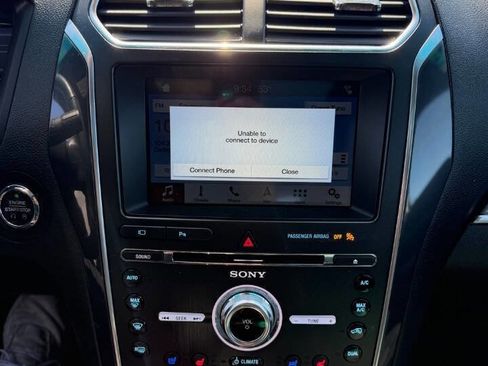 Used 2018 Ford Explorer Sport w/ Equipment Group 401A AWD/4WD image 16