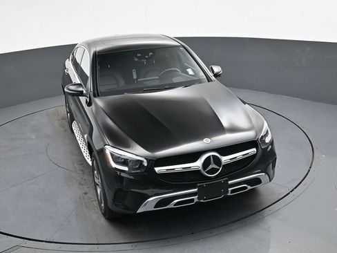 Used 2022 Mercedes-Benz GLC 300 4MATIC Coupe image 23