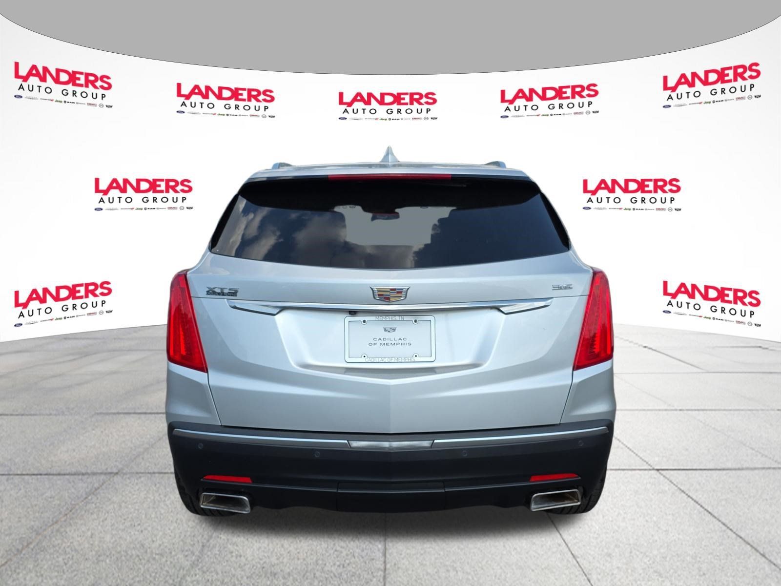 Used 2017 Cadillac XT5 Luxury FWD image 4