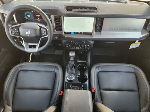 New 2026 Ford Bronco Outer Banks AWD/4WD image 18