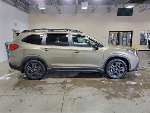 Certified 2023 Subaru Ascent Onyx Edition image 5