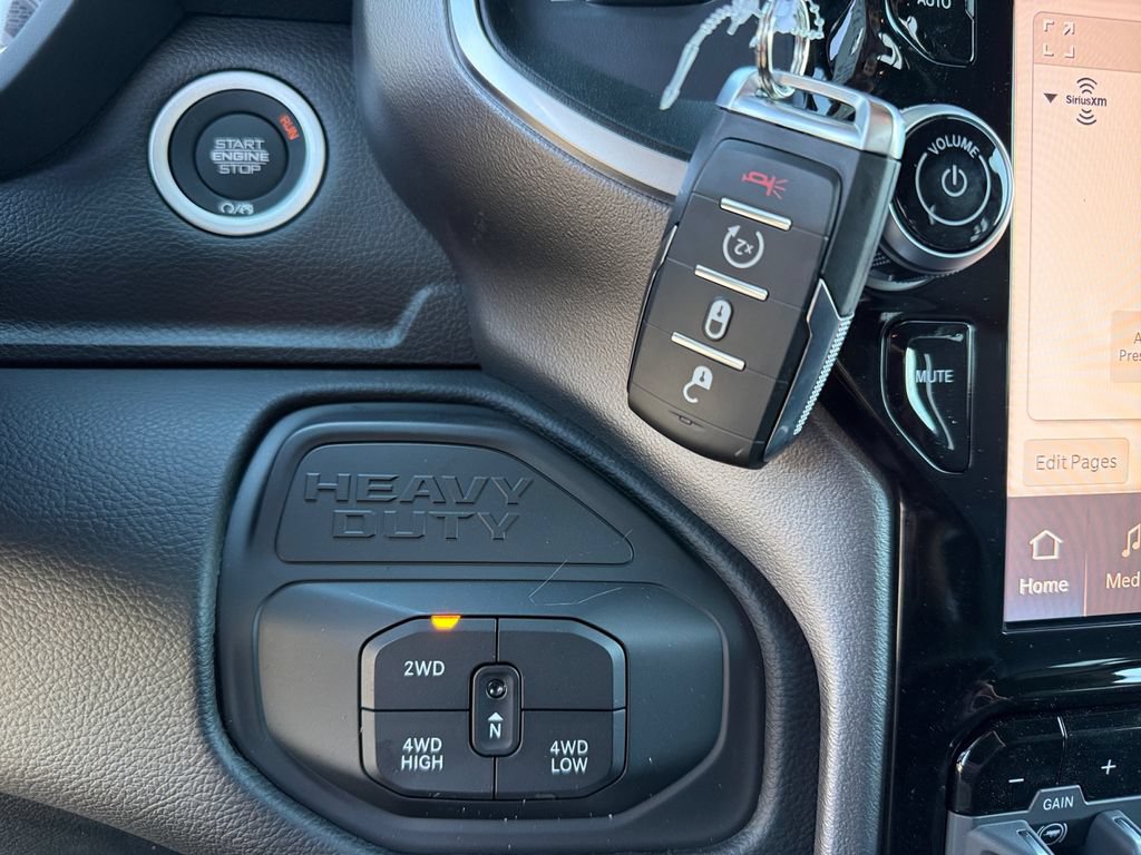 New 2026 RAM 3500 Big Horn AWD/4WD image 28