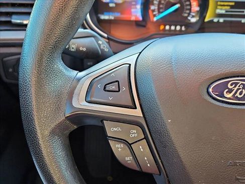 Used 2020 Ford Fusion SE image 14