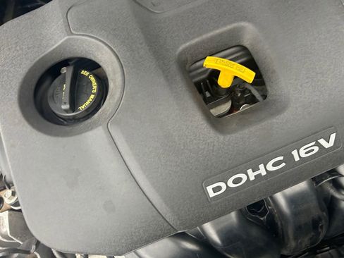 Used 2017 Hyundai Elantra Limited w/ Limited Ultimate Package 05 image 30