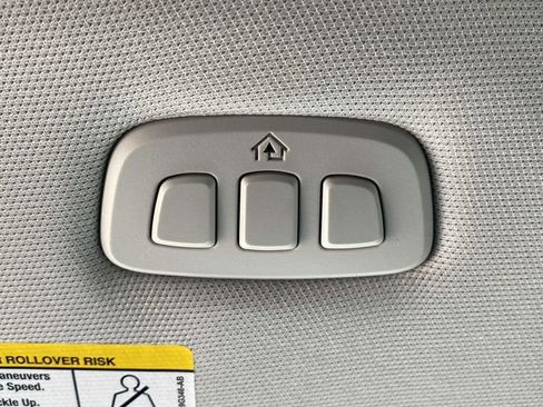 New 2025 Ford Expedition Max Platinum w/ Driver's Package image 19