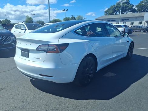 Used 2020 Tesla Model 3 Long Range AWD/4WD image 5
