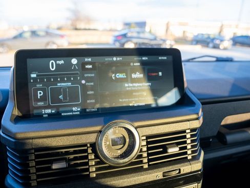 Used 2024 INEOS Grenadier Fieldmaster Edition image 26