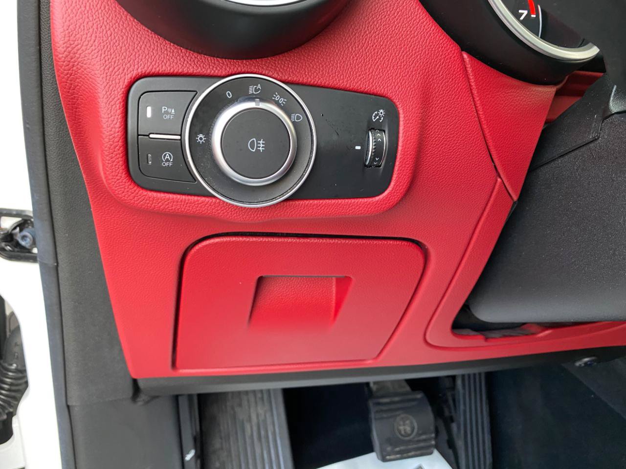 Used 2019 Alfa Romeo Stelvio w/ Nero Edizione RWD image 69