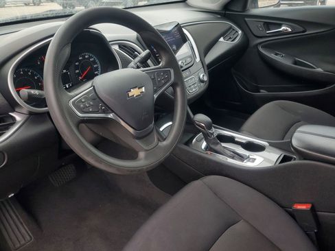 Used 2023 Chevrolet Malibu LT image 15
