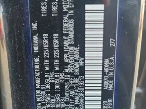 Used 2023 Toyota Highlander XLE image 22