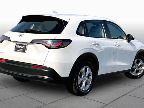 Used 2024 Honda HR-V LX image 12
