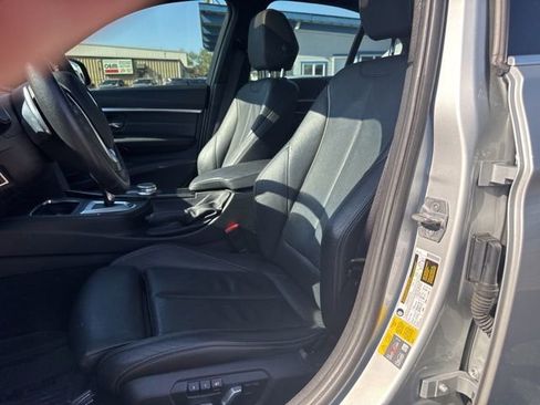 Used 2017 BMW 330e RWD image 21
