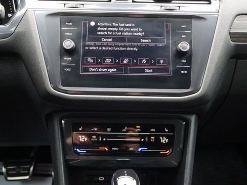 Used 2023 Volkswagen Tiguan SEL R-Line image 25