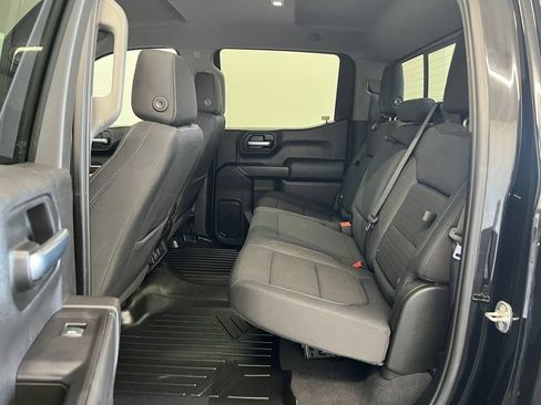 Used 2019 Chevrolet Silverado 1500 LT w/ All-Star Edition AWD/4WD image 12