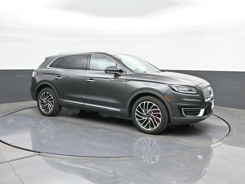 Used 2020 Lincoln Nautilus Reserve AWD/4WD image 17