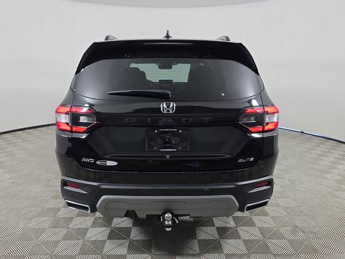 Used 2023 Honda Pilot Elite image 7