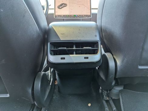 Used 2019 Tesla Model 3 Standard Range Plus RWD image 15