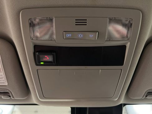 Used 2020 Toyota Tacoma SR5 w/ Technology Package image 26