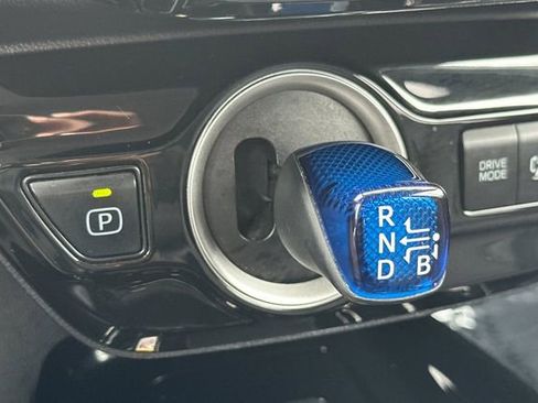 Used 2021 Toyota Prius Prime XLE image 28