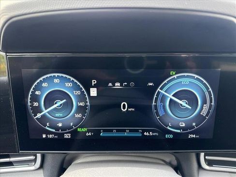 New 2025 Hyundai Elantra SEL image 11