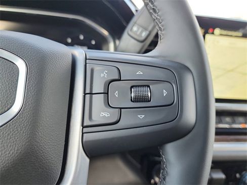 New 2026 GMC Sierra 1500 Elevation image 24