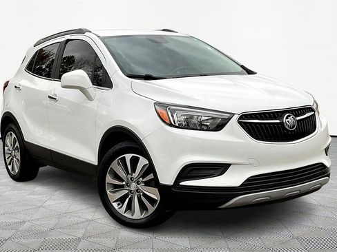 Used 2020 Buick Encore Preferred image 1