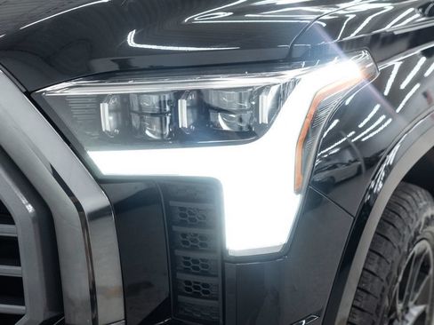 Used 2025 Toyota Tundra Platinum w/ TRD Off-Road Package AWD/4WD image 47