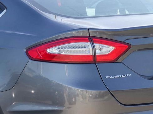 Used 2016 Ford Fusion S image 7