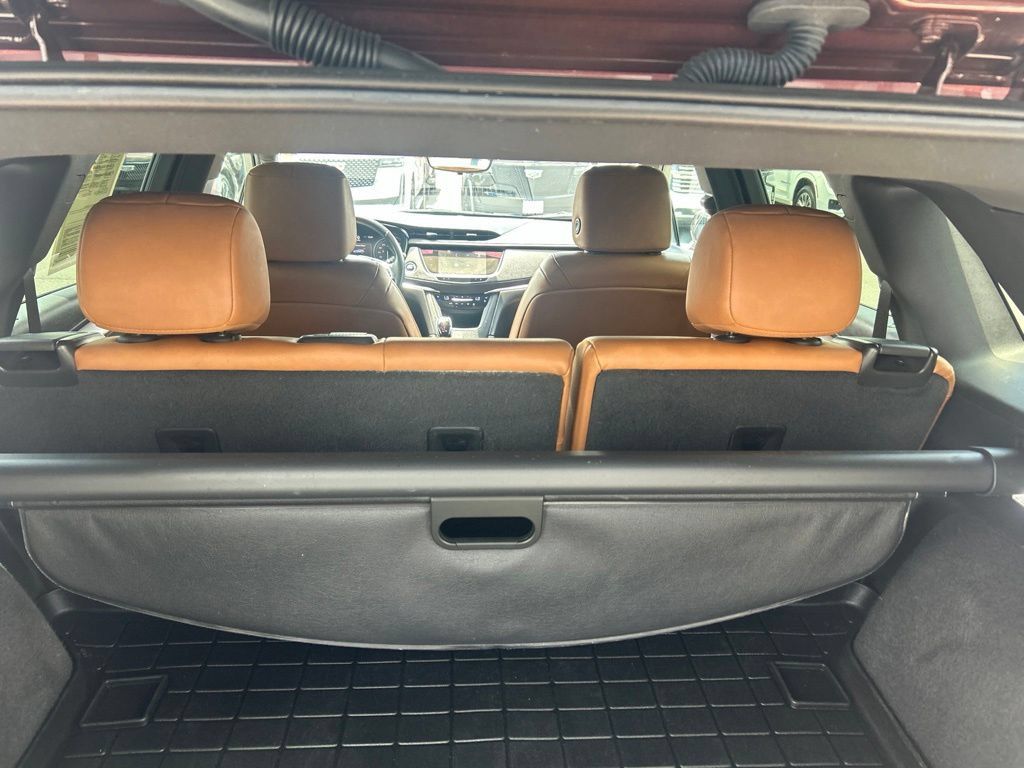 Used 2022 Cadillac XT5 Premium Luxury w/ Technology Package FWD image 46
