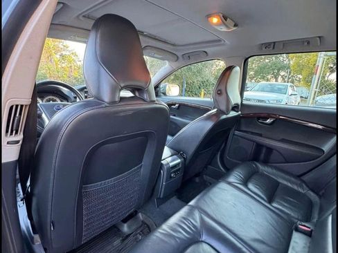 Used 2012 Volvo XC70 T6 image 9