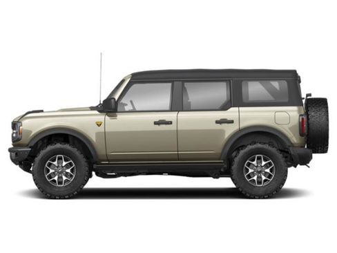 New 2025 Ford Bronco Badlands image 2