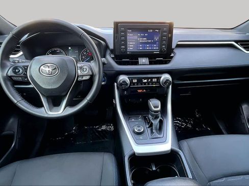 Used 2022 Toyota RAV4 SE AWD/4WD image 15